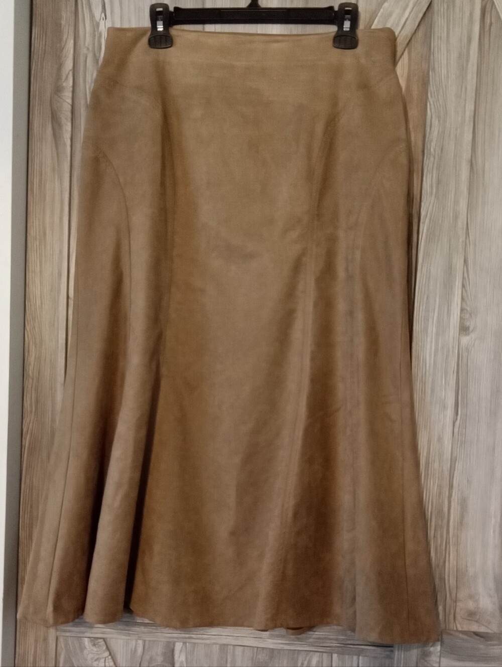 Liz Claiborne Faux Suede Flared Skirt 14